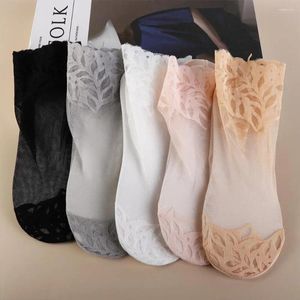 Women Socks Lace Leaves Girls Transparent Hollowout Lolita Invisible Summer Non-slip Short Ankle Black Low Cut Boat Sock