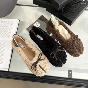 Sıradan Ayakkabı Kış Daireleri Kürklü Kapak Ayak Toe Işık Sıcak Peluş Boş Zaman Üç Renk Rahat Kızlar Gerçek Yün Bow Slip Üzerinde