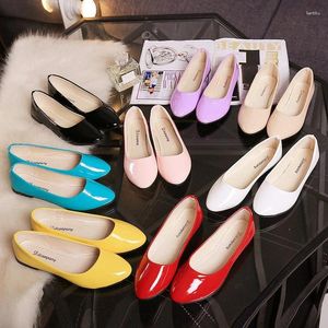 Casual Shoes Women's Fashion Students Shallow Point Toe Flat Zapatos de Mujer Ladies Sneakers Korean Style Women