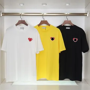 Tshirt designer Paris Polo Men Women Love Letter T-Shirt Coppia di ricami Fashion Coppia Short High Street Sliose Round Neck Time Red Heart Tops