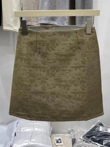 Skirts cinese Green Elegante gonna corta ad fianco avvolto jacquard per donne 2024 beige ad alta vita di moda nera coreana vintage mini