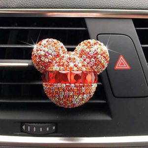 Interior Decorations Bling Car Decoration Interior Car Air Freshener Auto Outlet Perfume Clip Car Scent Aroma Diffuser Flavor In Car Accessories Cute T240509