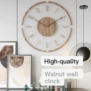 Väggklockor Creative Wood Quartz Wall Clock Silent Living Room Decoration Battery utan att ticka Simulerat Retro Nordic Minimalist Q240509