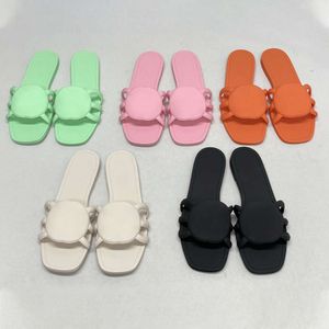 Designer Sandal Womens Interlocking Slides gummi tofflor strandskor med ruta 560