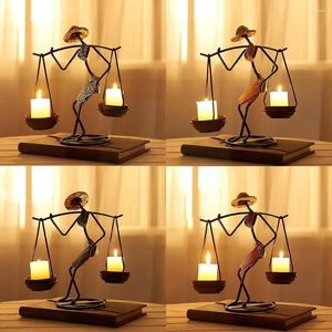 Candle Holders Plaited Villain Holder Nordic Restaurant Table Music Decoration Small Jewelry Personality Bar K3q0