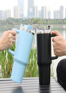 Tumbler de aço inoxidável de 40 onças com alça e a vácuo de palha selado Travel isolada MUG8145655