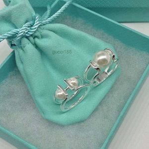 Designer de anel de Tiffanyjewelry para mulheres jóias dedo anilos natural pérola alta edição prateada moda simples ee0r ee0r ee0r v0aaa