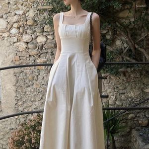 Abiti casual 2024 Spring Solid Elegante abito da un pezzo Donne Square Neck Vintage Y2K A-Line Domande femminile Midi Corea