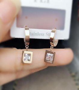 Rose Gold Stal Stael Dangle Earring Saure Black White Diamond Huggie Kolczyki dla kobiet6324952