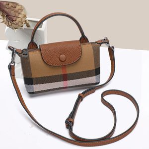 Genuine Cowhide Leather Crossbody Bag for Mobile Phones with Phone Pocket