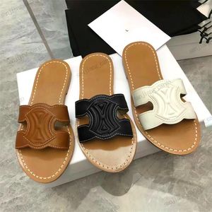 Kvinnors designer sandaler ett-ord spänne remmar sommarskor som höjer tjocka sulade plattformar tofflor läder retro romersk sandal strand glider pool toffel mulor