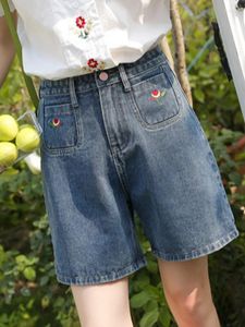 Moda de shorts femininos todos os bolsos de bordados de flores de bordado de altura da cintura