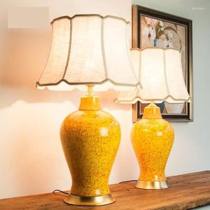 Lampy stołowe ceramiczne lampa cała miedziana amerykańska żółta świątynia słoik el duży salon sypialnia sypialnia porcelanowa