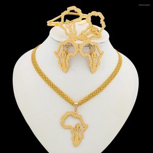 Brincos de colar Jóias de cores de ouro nigerianas para mulheres pendentes e anel de pulseira 4pcs Acessórios para festas de noivado