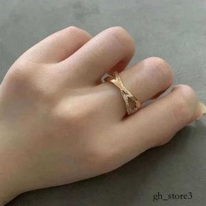 デザイナージュエリーTiffanyringly洗練されたラインxリング理想的なカップルホリデーギフトパーソナライズされたデザインスタイルステンレスティファニージューレリー725 q5ps q5p htez htez