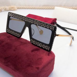 Najlepsze 0431S Oryginalne wysokiej jakości designerskie okulary przeciwsłoneczne dla męskich słynne modne retro luksusowe marka eye eye eye fashion design Kobiety Glasse 240R