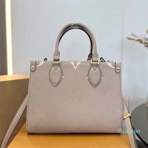 Lüks Toates Tasarımcı Çanta Kadın Çantalar Tote Çanta Sıcak Crossbody Çiçek Bayanlar Sıradan PVC GÜNEŞ DERİ DERİ ORUM ÇANTALARI Kadın