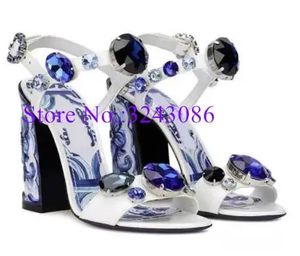 6/10 cm chunky häl diamant sandaler kvinna mode kristall strand sandaler sexig strass kvinnliga klänningar skor droppar 240428