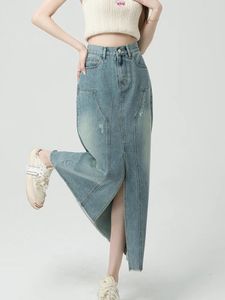 Saias de jeans split dianteiro para mulheres 2024 Moda vintage slim slim stay chique bolsos sólidos cintura alta midi rasgado
