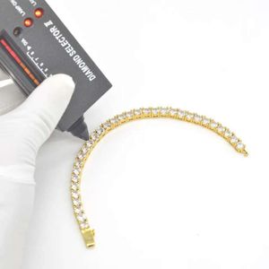 Partihandel 4mm 10k guld VVS Moissanite Tennis Necklace Hip Hop Style Round Brilliant Cut Diamond Chain för män kvinnor