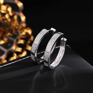 Trendy und modische Designohrringe hohe echtes Gold mit drei Diamanten mit Karren Ohrringen und C -Familie