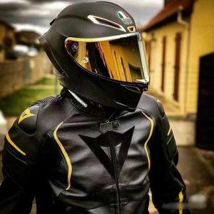 AAデザイナーヘルメットAGVフルヘルメットオートバイヘルメットオートバイクールとコールドレジスタントスポーツ大きなテールウィングカラーミラー新しいオフロードモデル