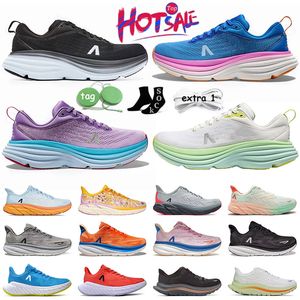 2024 Bondi 8 Clifton 9 tênis de corrida Kawana Mach sapatos de designer para mulheres homens triplo preto branco rosa azul laranja roxo mens womens outdoor sports trainers【code ：L】