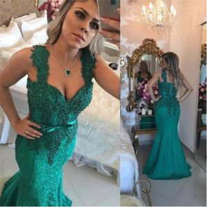 Designer Hunter Green Long Meerjungfrau Abendkleider Spaghetti -Träger Perlen Arabische Spitzenapplikation Dubai formelle Kleider Partykleid 240n