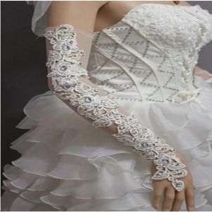 A maioria inspirada luvas de noiva de marfim inspirou as luvas de casamento de renda sem dedo de venda a acessórios de casamento em estoque 222m