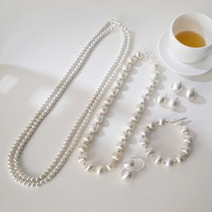 designer New Heavy Industry Brushed Series Beaded Necklace with Light Luxury and Unique Design High end Fashion and Versatile Style collarbone chain