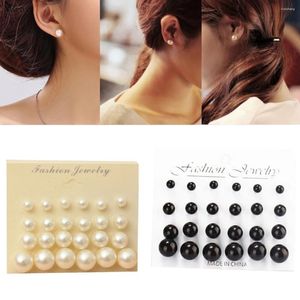 Orecchini per borchie 12 paia Women Elegant Women Round Pearl Letre Ear Charm Gioielli