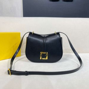 F2024 Autumn/Winter New C 'mon Letter Eye catching Highlighting Saddle Crossbody Shoulder Bag Versatile Trendy 80% factory wholesale