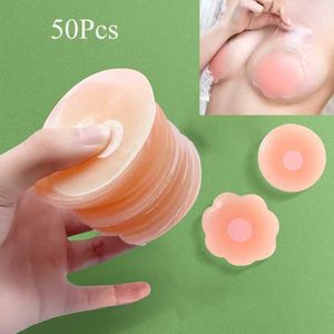 Breast Pad 50 pieces of silicone pink Nipple cover reusable sticker adhesive invisible lifting bra sticking chest breast Petals womens pad Q240509