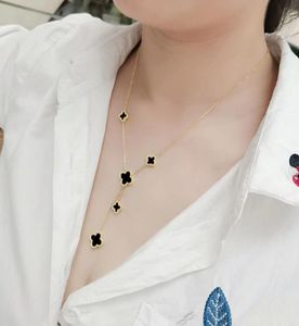 Lyxmärke Clover Pendant Necklace Black White Double Side Stainless Steel 18K Rose Gold Women Jewelry5804228