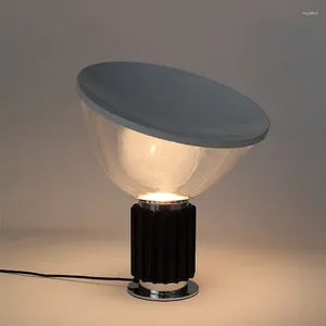 Tischlampen Italienischer Designer Radarlampe Glas Schatten LED für Schlafzimmer Nacht