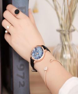 Lässige elegante Damen Watches Girl Heart Malachite Green Watch Womens Fashion Creative Student Mori Serie Designer BE9077179