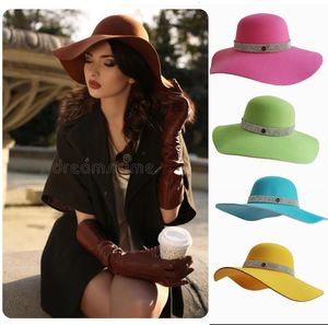 French Vintage Womens Big Brim Colorful Felt Hat Hat Unisex Fashion Dome Cappello Chiesa Cappello da sposa Cappello all'ingrosso 240510