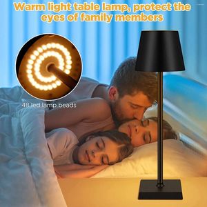 Lâmpadas de mesa LED Lâmpada de toque moderna 3 níveis escurecendo a noite de luz USB sem fio de proteção para olhos de bar