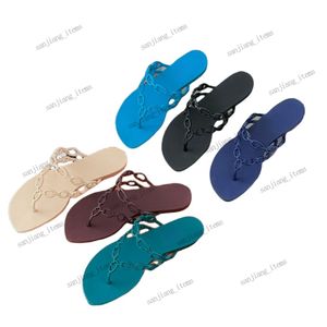 Marca feminina sandálias chinelas de alta qualidade designer lady slippers de verão ao ar livre cadeia de plástico gelatina sapatilhas de luxo de luxo de couro genuíno