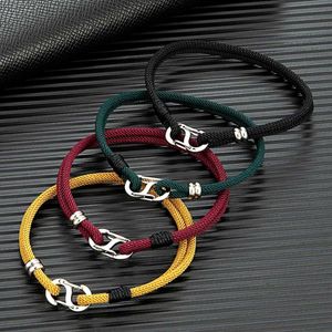 Очарование браслетов Mkendn Dainty Double Opring Bracelets Мужчины женщины очаровывать водонепроницаемые браслеты для веревки Пара ювелирных подарков Y240510