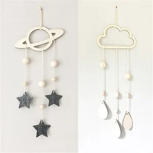 Dekorativa figurer Kidsdekoration Vindklockor Barnens babyrum Bakgrund Väggprydnader hänger Drop Cloud Wood Pendant Decor