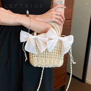 Shoulder Bags LEFTSIDE Bow Tie Small Straw Tote For Women 2024 Summer Lady Travel Handbags Female Weave Crossbody Bag