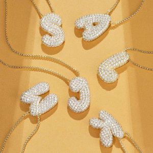 Designer New Fashion Versatile 26 Engelska brevhalsband för kvinnor som är set med zirkonbrevhänge halsband
