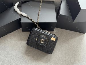 Diagonal Totes Fashion Brand Designer Luxury Handväska Finns i fyra färger Kamer Bag kamera utseende Design Cross Body Bag med Box Frakt