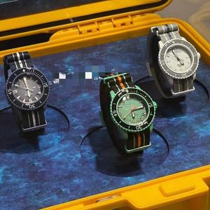 Femtio fathoms Mechanical Top Watch Blue Black Ceramic Bezel rostfritt stål Mens Watchc Automatisk rörelse Stilla havet Indiska ocean