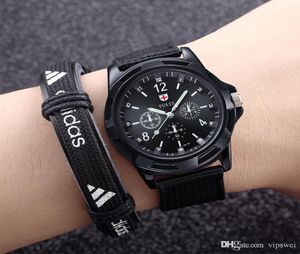 Mężczyźni Top Nylon Luksusowe zegarki Wysokiej jakości męski swobodny kwarc zegarek płócienny Pasek Armia Zielony Sport Military Waterproof Randwatch RE9176947