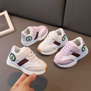 Sneakers 2023 New Autumn Girls Sports Shoes Infant and Toddler Boys Walking Baby Anti slip Dad H240510