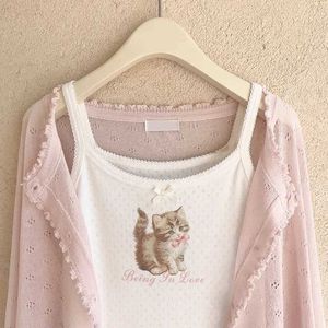 Kvinnors stickor Tees söta 2-delade toppar för kvinnor sommar 2023 Cardigan och Crop Tops Söt tjej blomma katttryck kawaii kläd