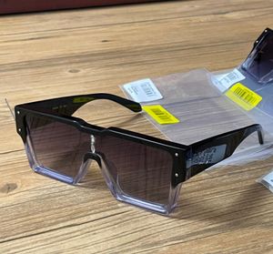 Kristall -Cyclon -Maske Sonnenbrille für Männer schwarz bis transparent Rechteck Design Sonnenschatten Sonnenbrille UV400 Populärer Brillen mit BO3224503