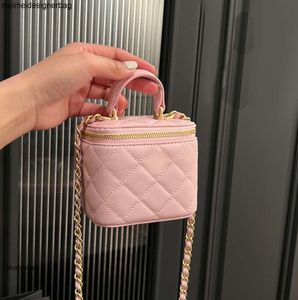 Axel mini kosmetiska väskor tote väska rosa smink väska kvalitet toalettartiklar påse förvaring handväska lyxfodral kedja axel rem crossbody plånbok handväska xxz